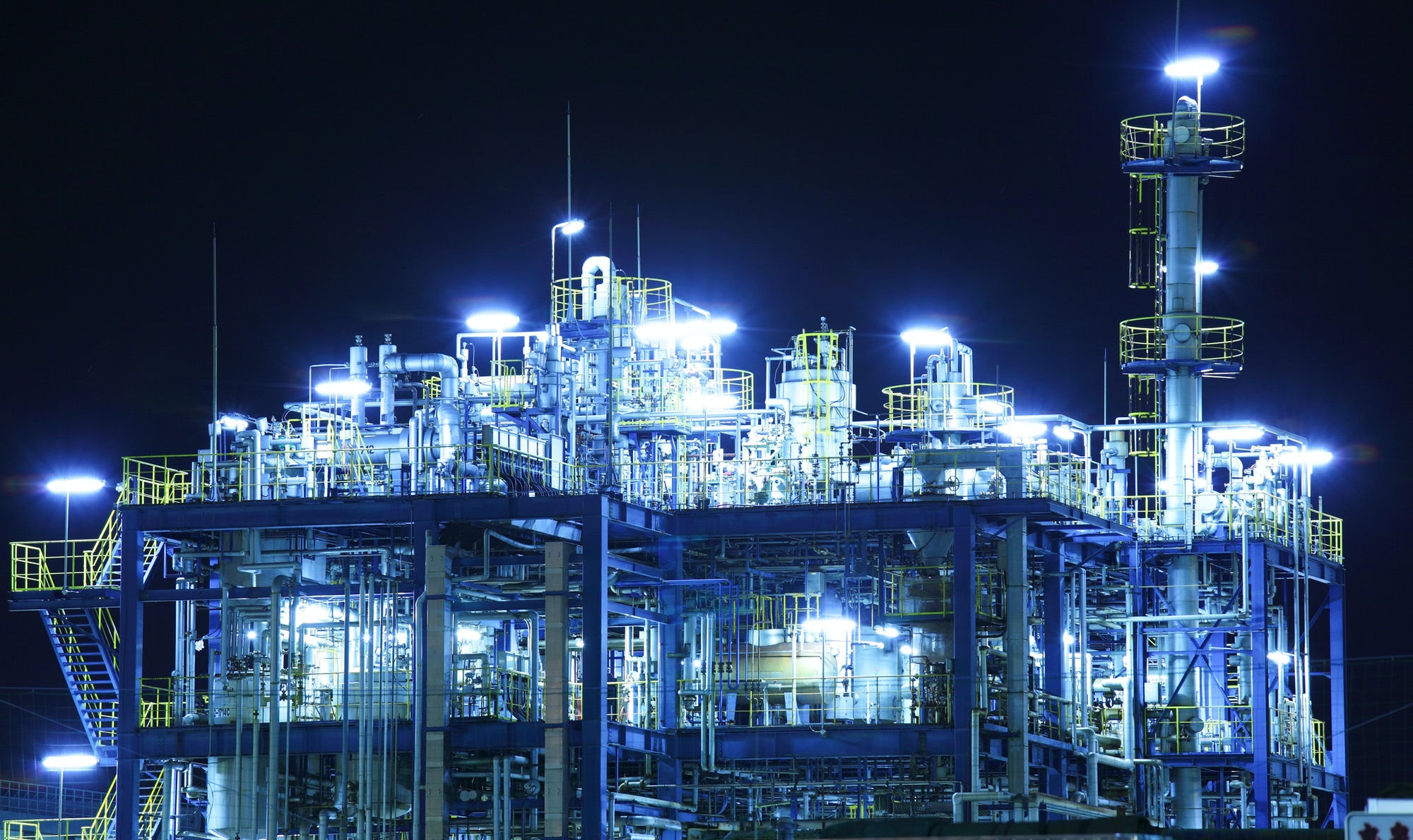 Digital Twin Technology in the Oil and Gas Industry: Enhancing Efficiency, Safety, and Decision-Making